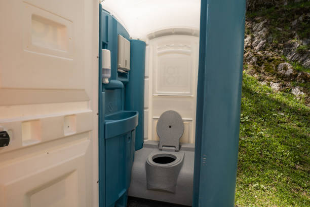 Best Temporary restroom rental  in Crandon Lakes, NJ
